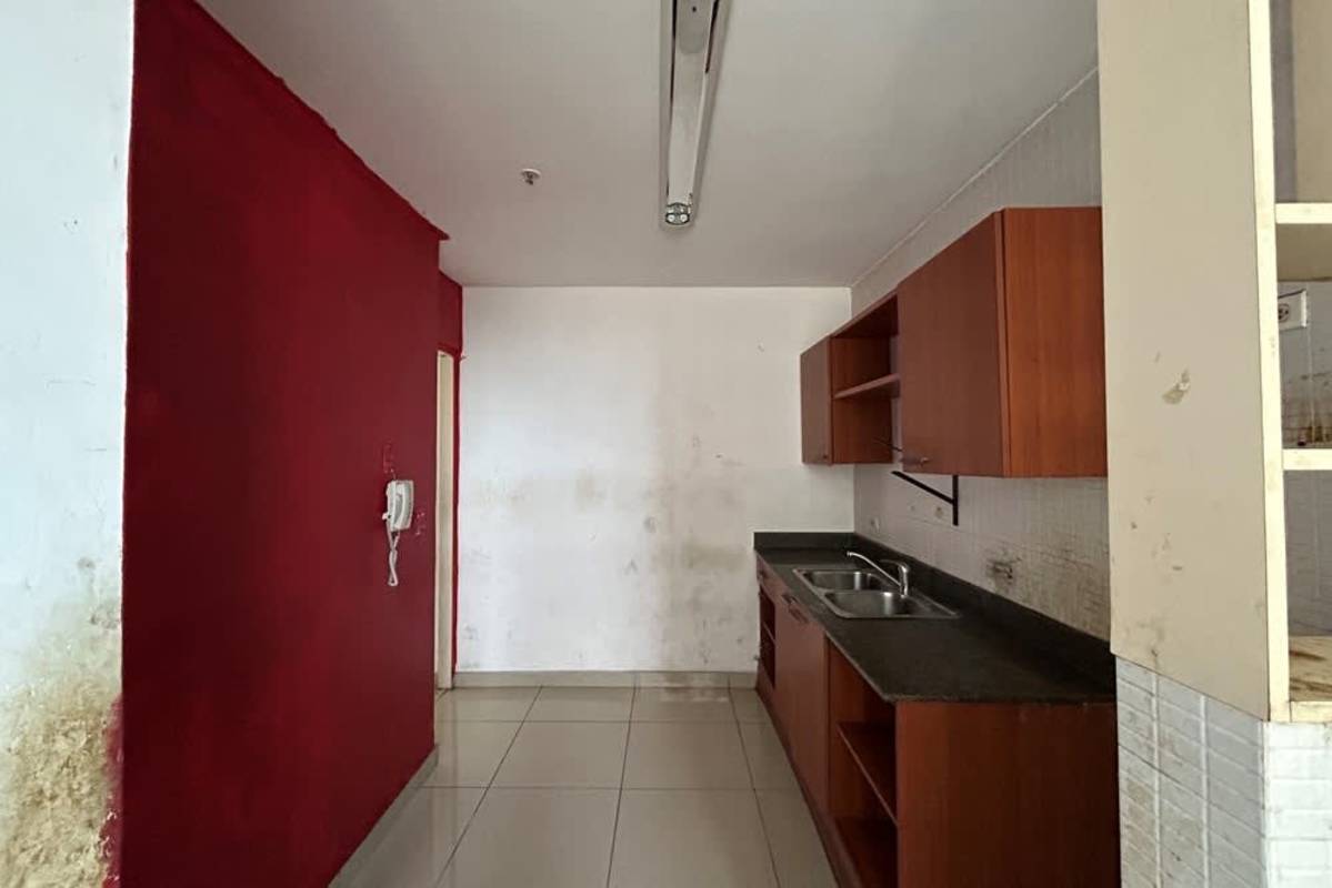 Master bedroom with built-in closet in PH San Francisco City Central, Panama City.