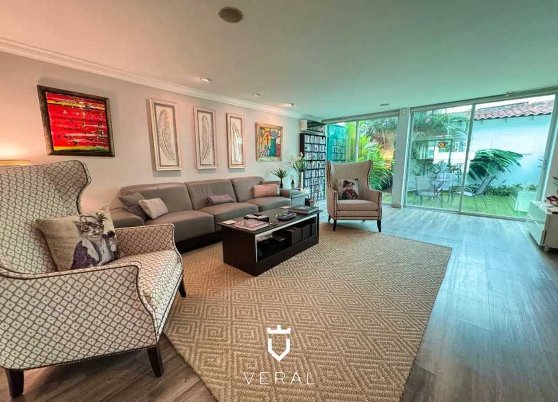 Private swimming pool with tiled terrace and privacy wall in a house at La Alameda Betania Panama City