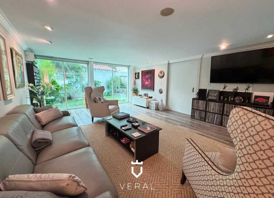 Spacious kitchen with appliances ample cabinetry marble counters in La Alameda Betania house Panama