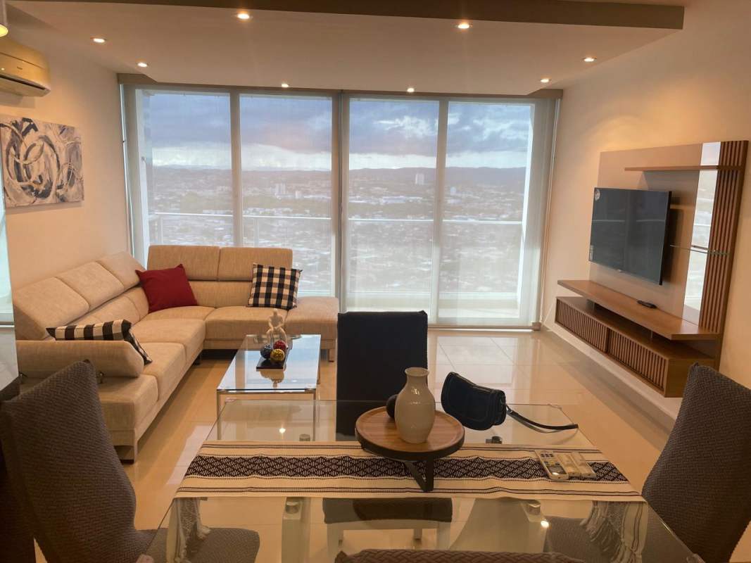 Laundry room stacked washer dryer utility sink PH Top Tower Costa del Este Panama