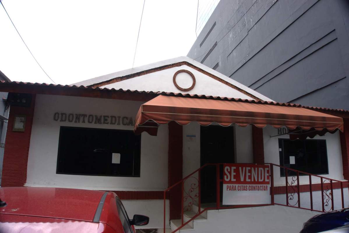 Gated parking lot at commercial property corner Vía España Panama City