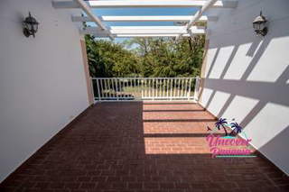 Townhouse for Sale in Antón - 3 bedrooms