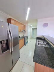 Apartment for Rent in San Francisco - 3 bedrooms