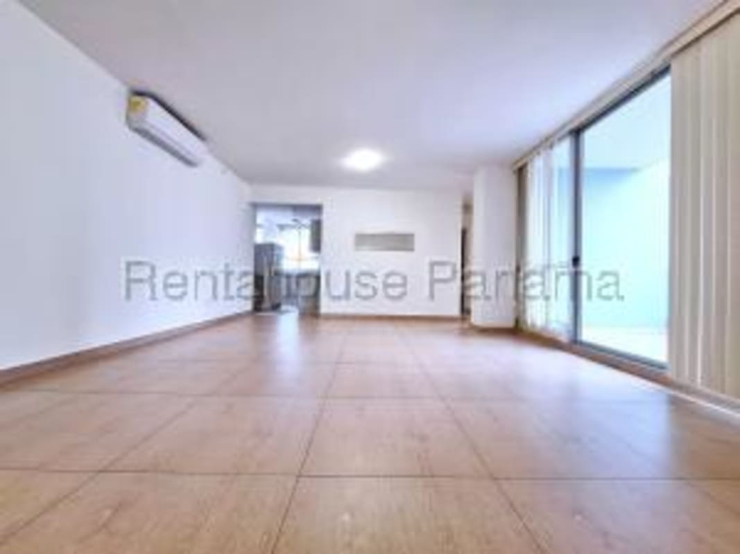 Kitchen featuring granite countertops, cabinets and appliances in PH Bella Vista Panama