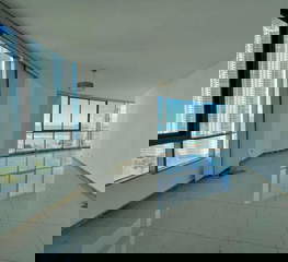 Apartment for Sale in Bella Vista - 3 bedrooms