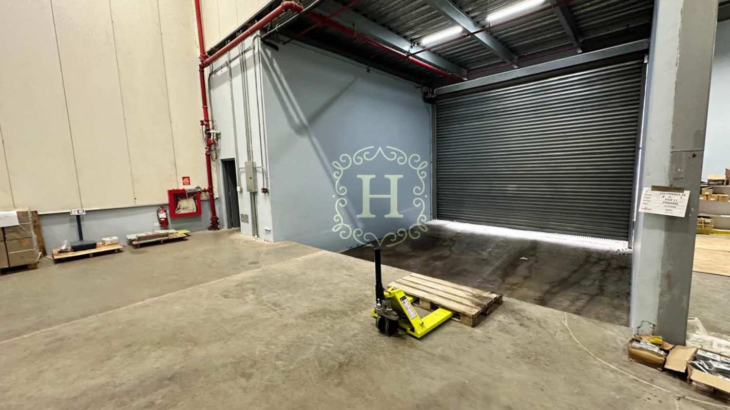 Warehouse with Offices Airport Commercial Park IV Tocumen