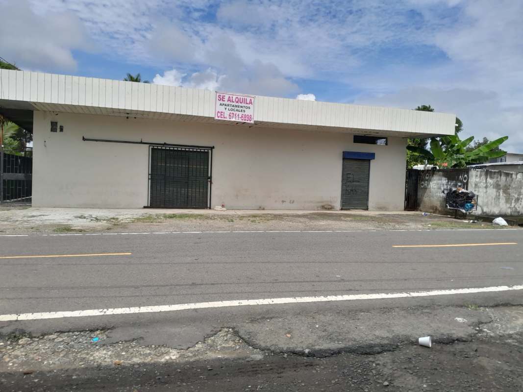Exterior view of commercial warehouse with secure gated entrance in Pacora Panama