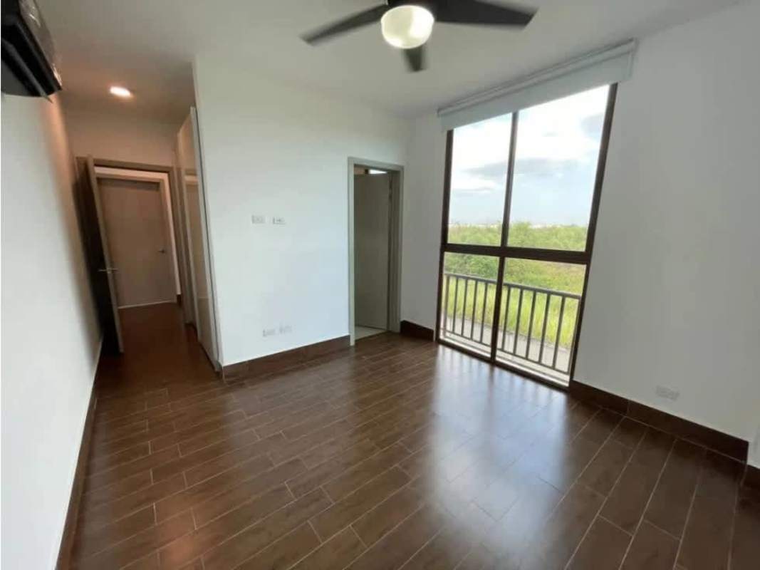 Full bathroom with glass enclosed shower, modern sink PH Costamare Costa Sur Panama apartment