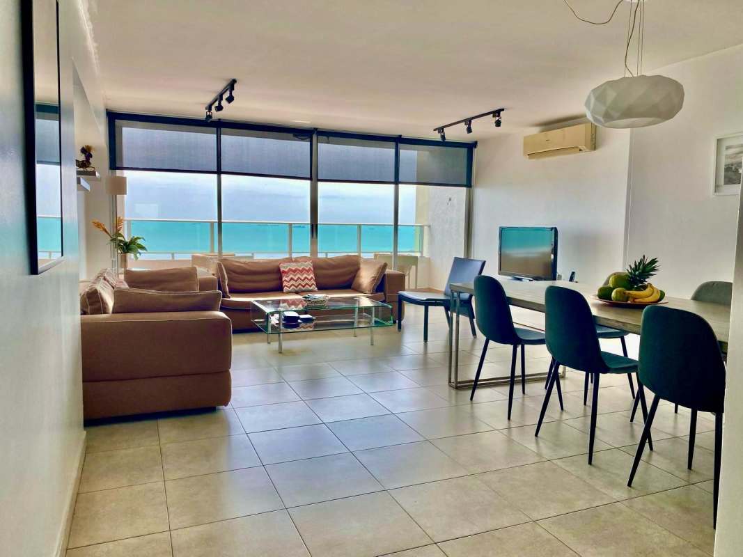 Open plan living with large windows and sea views PH Terrawind San Francisco Panama