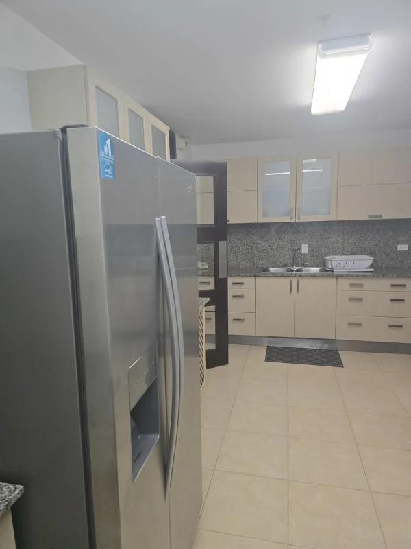 Furnished 3BR Luxury Apt PH Parque del Mar Costa del Este