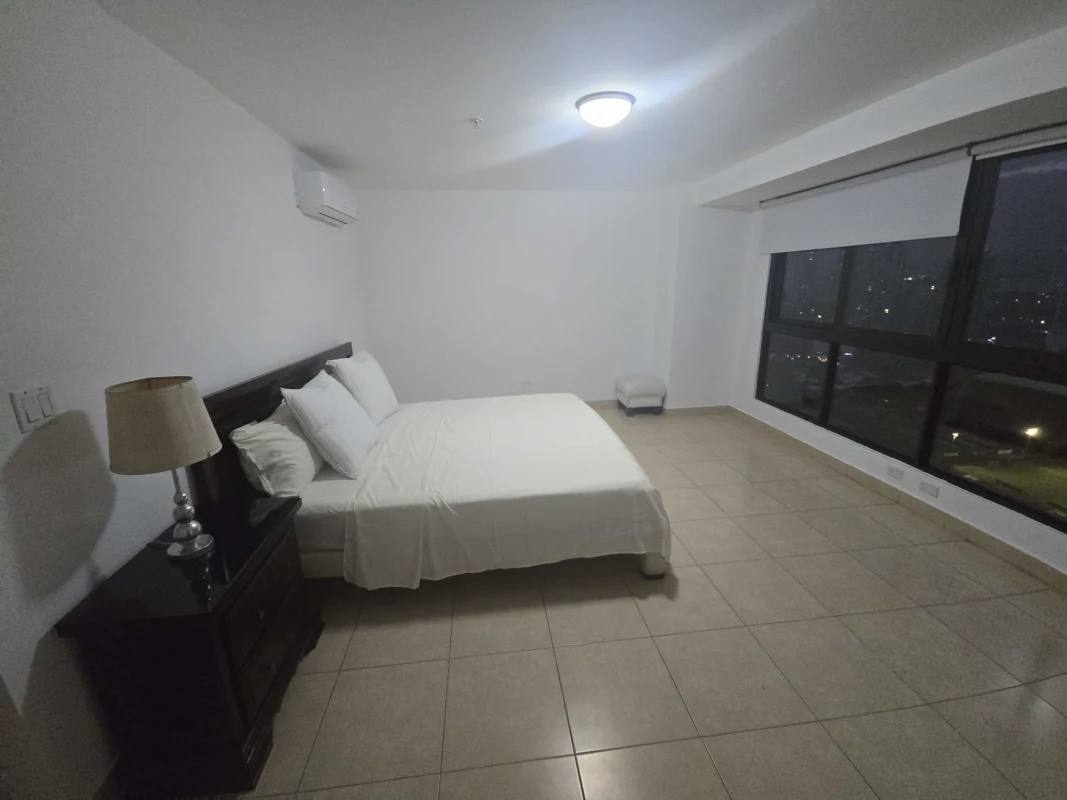 Night skyline view from balcony PH Parque del Mar Costa del Este apartment for rent