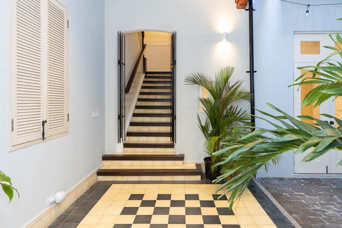 Investment Colonial Building Casco Viejo Airbnb + Event Hall