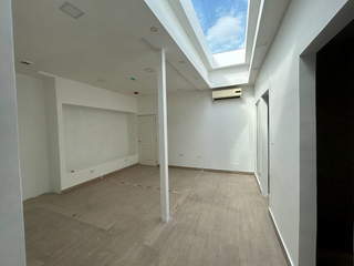 Retail / Commercial Space for Rent in San Francisco - 0 bedrooms