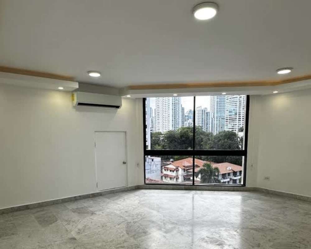 Remodeled white kitchen with granite countertops and city views PH Vista Tower Panama