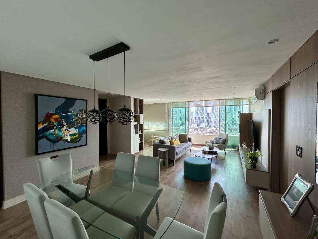 Contemporary living space open dining with city skyline views in PH San Francisco Bay Panama