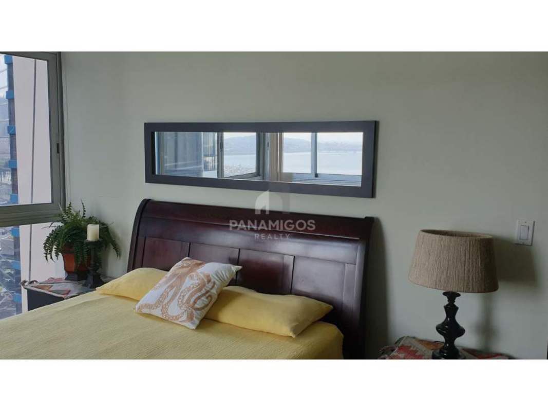 Modern tower with balconies on Avenida Balboa PH Bayfront in Panama City