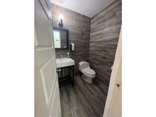 Office Building for Sale in Ancón - 4 bedrooms