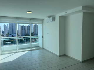 Apartment for Sale in San Francisco - 3 bedrooms