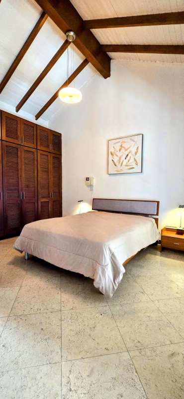 Colonial balcony with iron railing and sea views in Casco Viejo restored penthouse for rent in Panama City