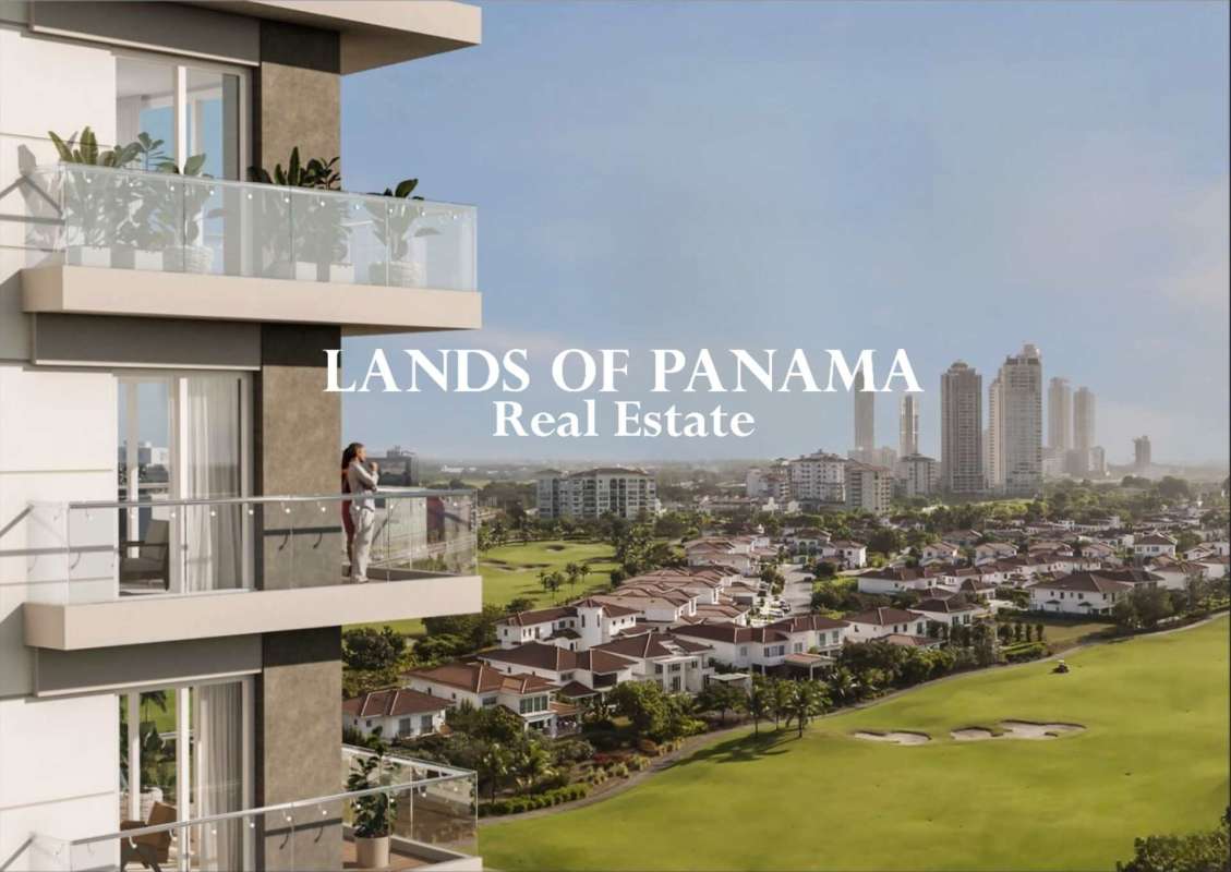 Luxury infinity swimming pool overlooking golf course and skyline PH Celeste Santa María Panama