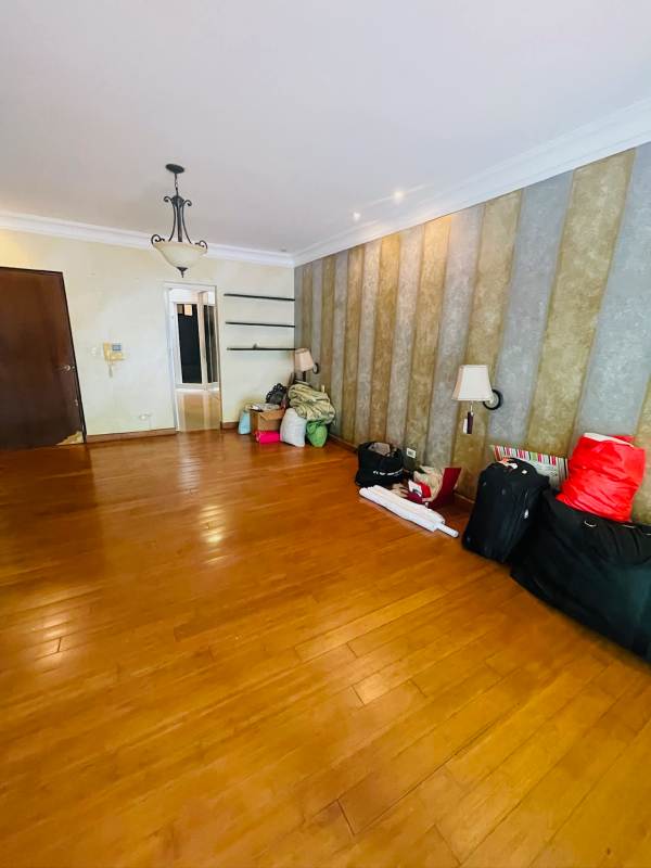 Large master bedroom with walk-in closet, marble accents and AC in Dos Mares luxury home for rent