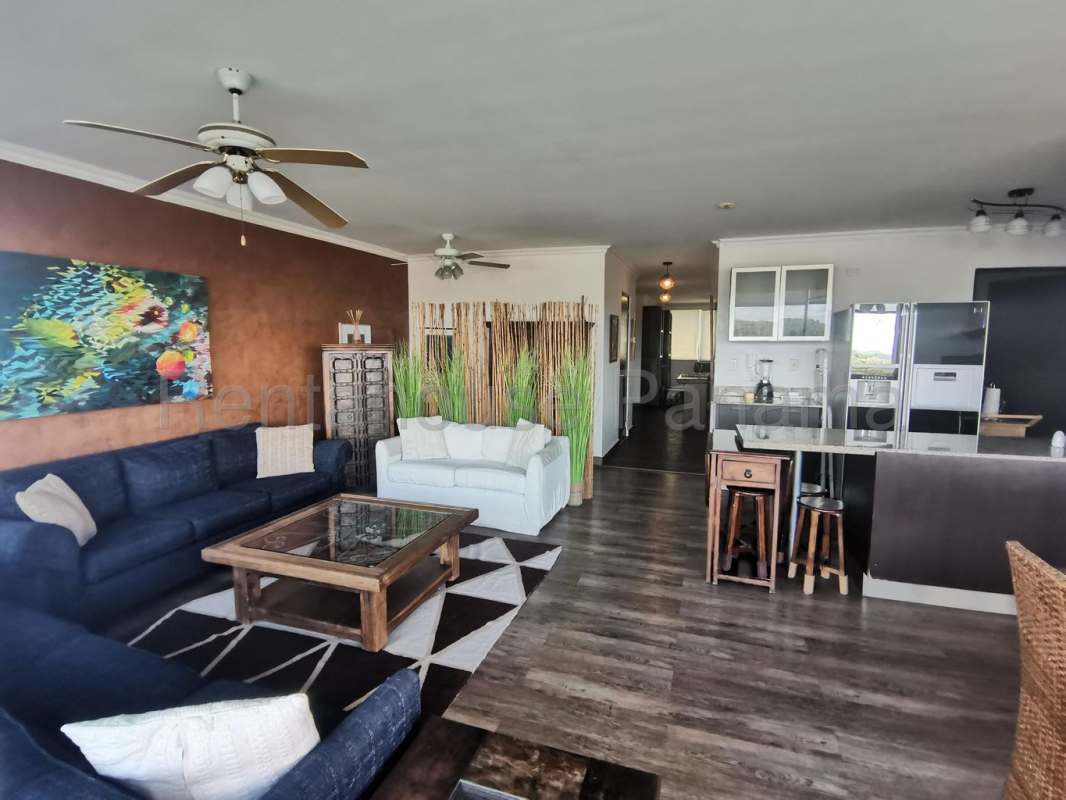 Furnished 3BR Condo with Balcony Embassy Club Albrook