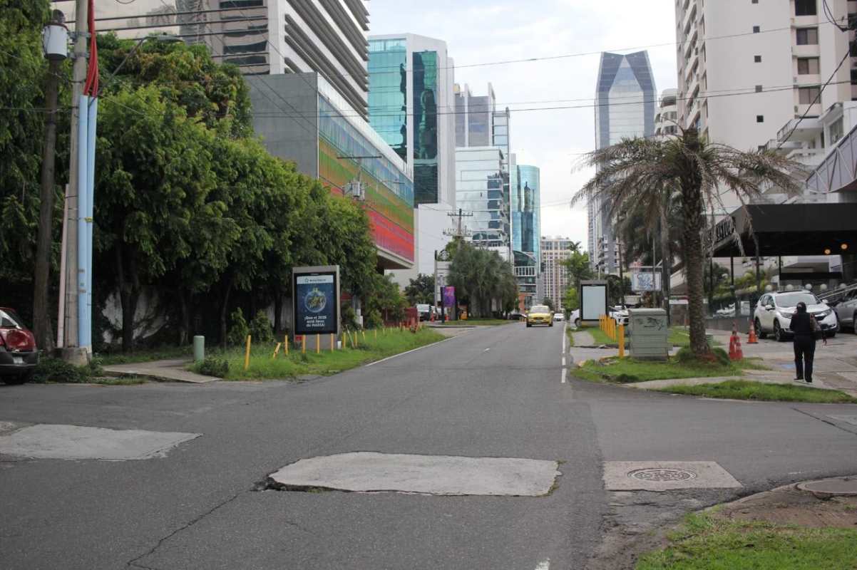 City skyline view around prime corner lot for sale in Obarrio Panama