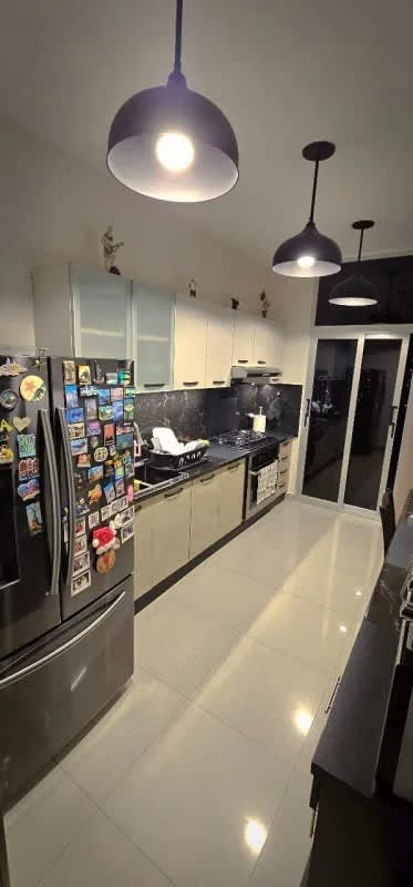 Spacious master bedroom with walk-in closet, balcony access, ocean and city views at PH San Francisco Bay