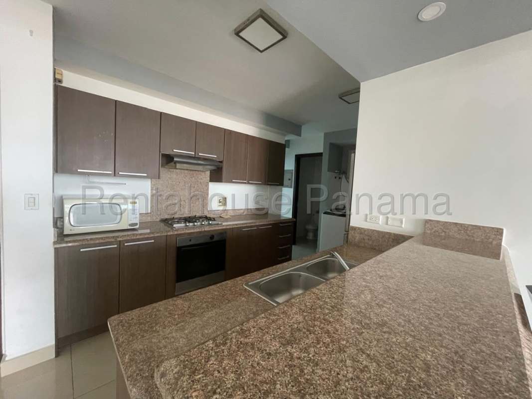 Apartment for Rent 2BR PH Costa del Este Oceanfront Panama