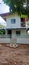 Spacious cabin with fenced yard and mountain views in Las Guias Coclé Panama