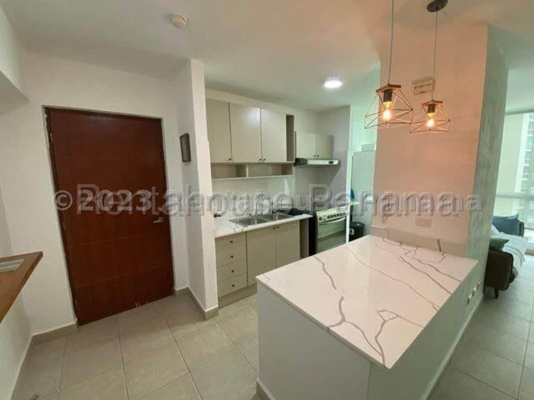 Furnished bedroom with large window built-in closet AC Green Bay Costa del Este