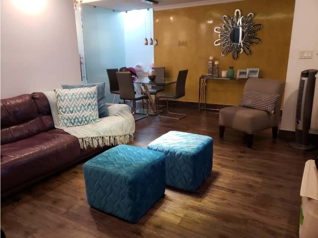 Bedroom with window, closet, wood flooring in PH Hato Pintado Panama City