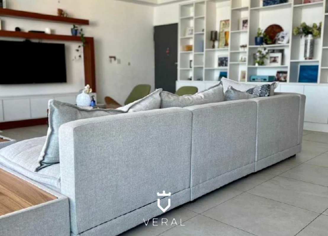 Spacious open kitchen with granite countertops, cabinetry in PH Pacific Hills Dos Mares Panama