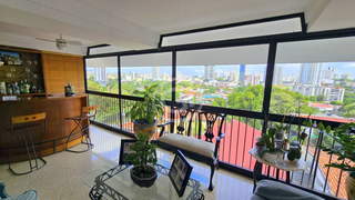 Apartment for Sale in El Carmen - 3 bedrooms