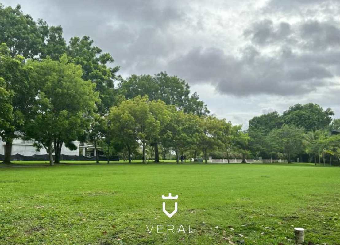 Vacant lot with flat terrain adjacent to lake and golf course Panama City