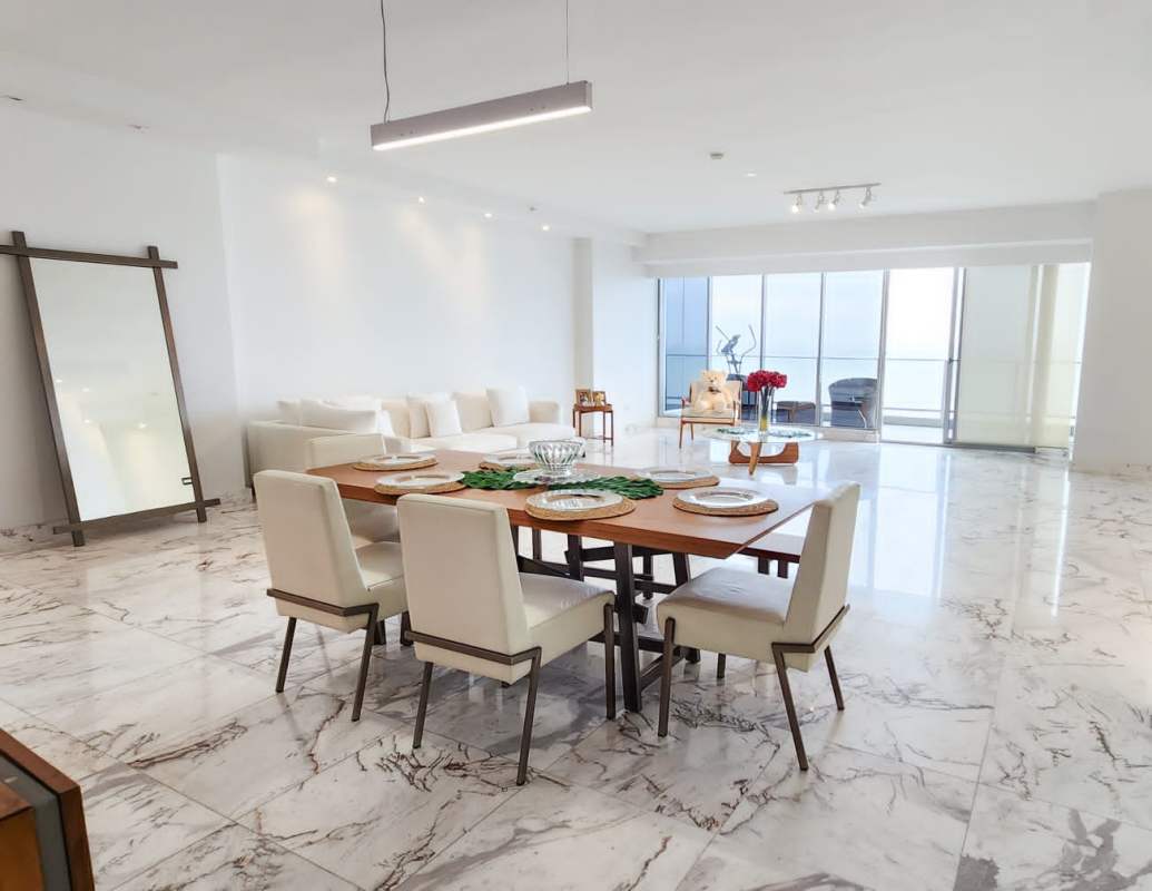 Large master bedroom with ocean view window, en-suite bathroom, modern finishes in PH Mirador Costa del Este Panama