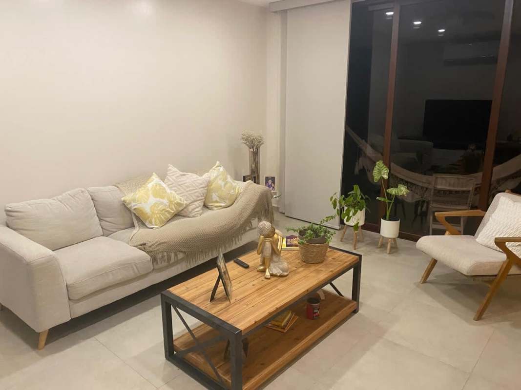 Dining area with modern furniture Golf Garden duplex Brisas del Golf