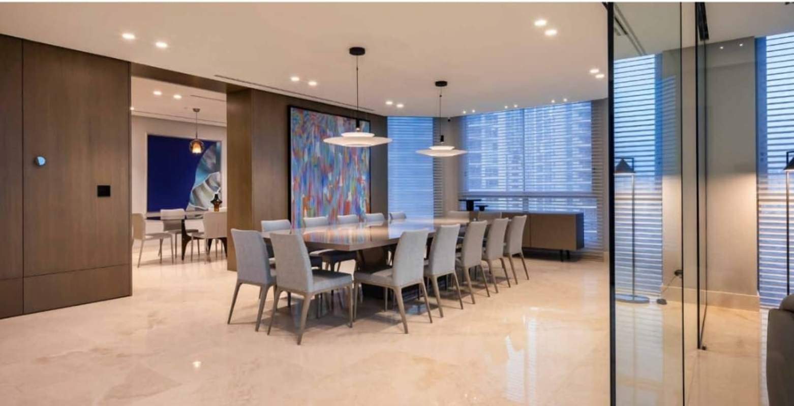 Modern gourmet kitchen with quartz countertops and quality cabinetry in Pacific Point Tower 400 Panama City