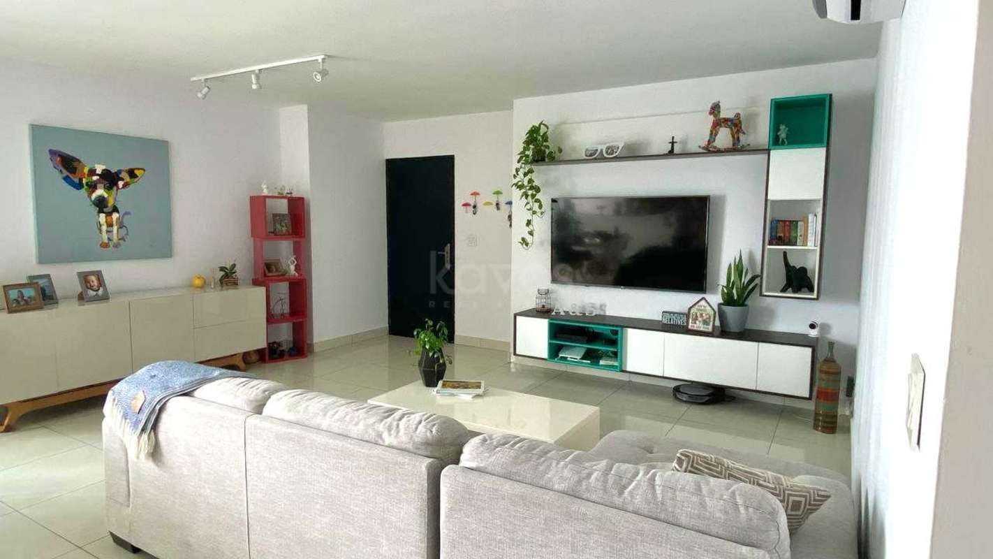 Modern bathroom with glass shower doors and granite counters in PH Moon Tower Panama
