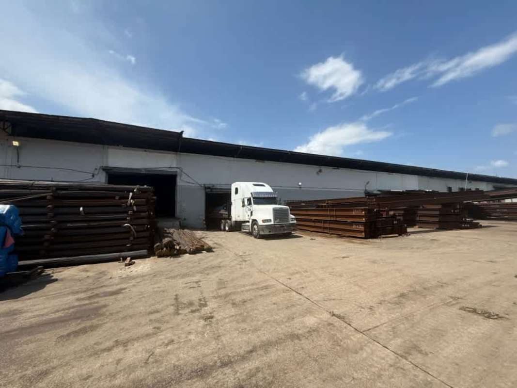 5,000m² Warehouse with Yard & Offices for Rent Juan Díaz