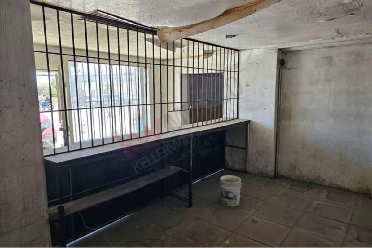 Simple office section inside industrial warehouse Ciudad Juárez Mexico