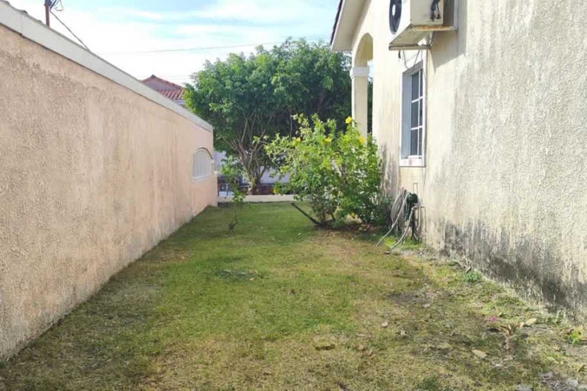 4 Bedroom House for Sale Fuente del Fresno San Miguelito - View 5