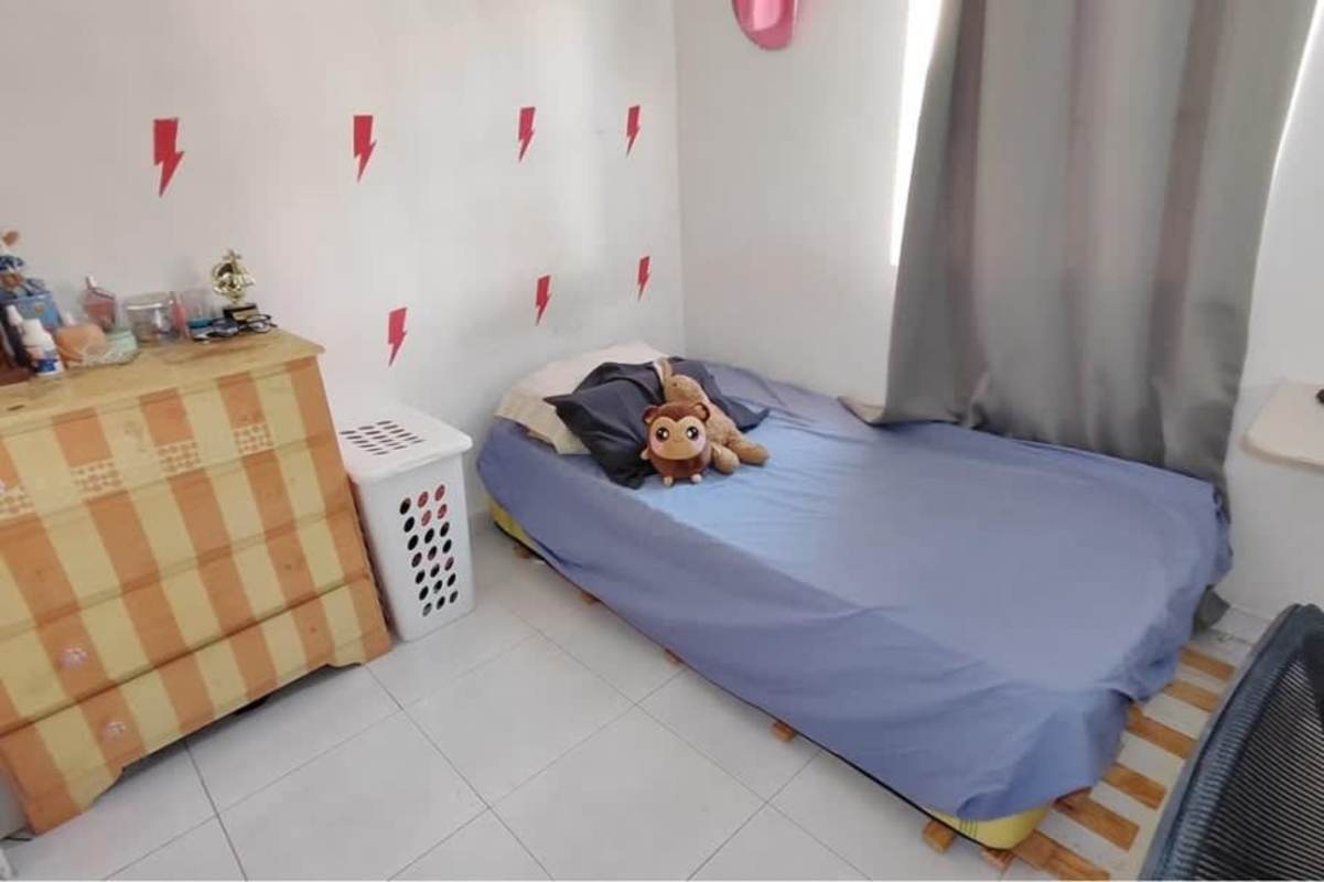 4 Bedroom House for Sale Fuente del Fresno San Miguelito - View 12