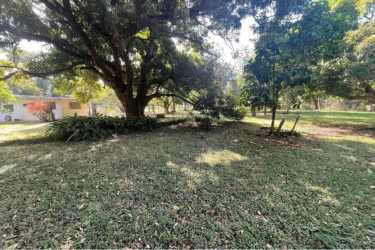 Tropical residential land close to surfing beaches in Nueva Gorgona Panama