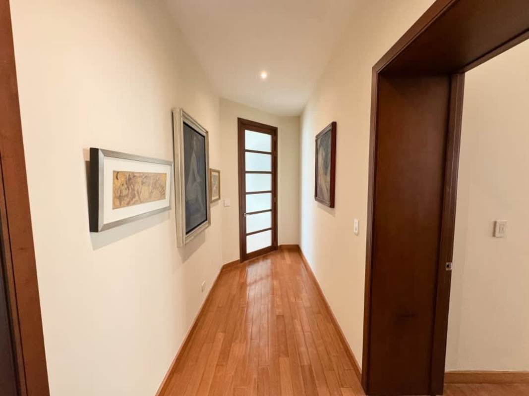 Luxury bathroom with double sinks jacuzzi and walk-in shower with ocean views PH Bahia Pacifica Panama