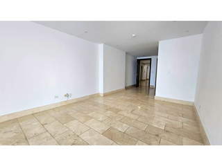 Apartment for Sale in San Francisco - 3 bedrooms