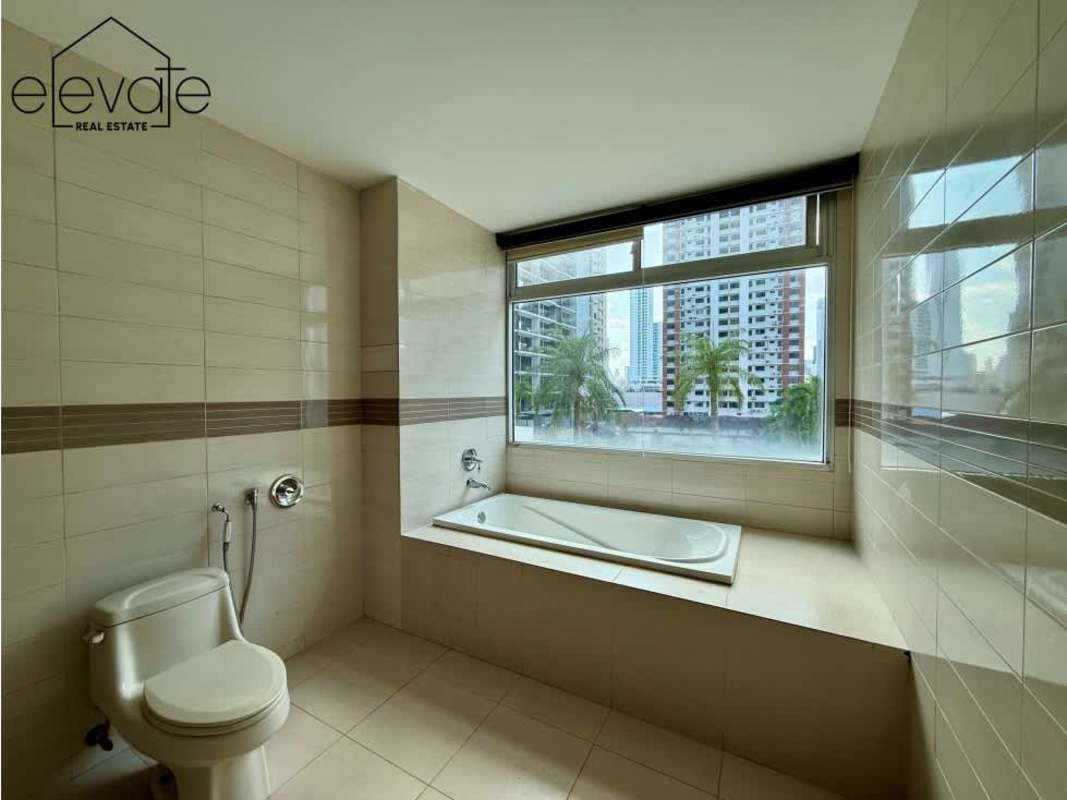 Modern bathroom with granite countertop, tile finish, glass shower PH Tao Tower Panama for sale