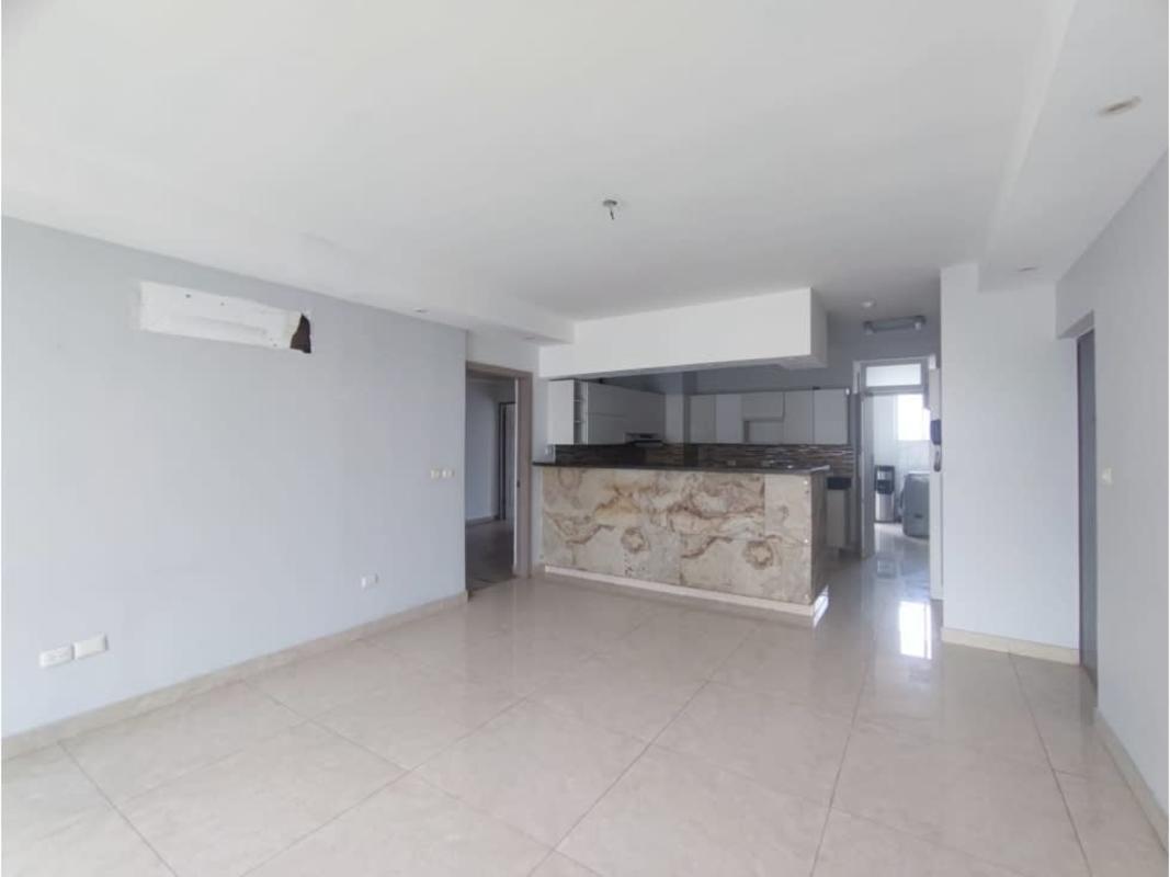 Open-concept living dining space with balcony and natural light at PH Harmony San Francisco Panama