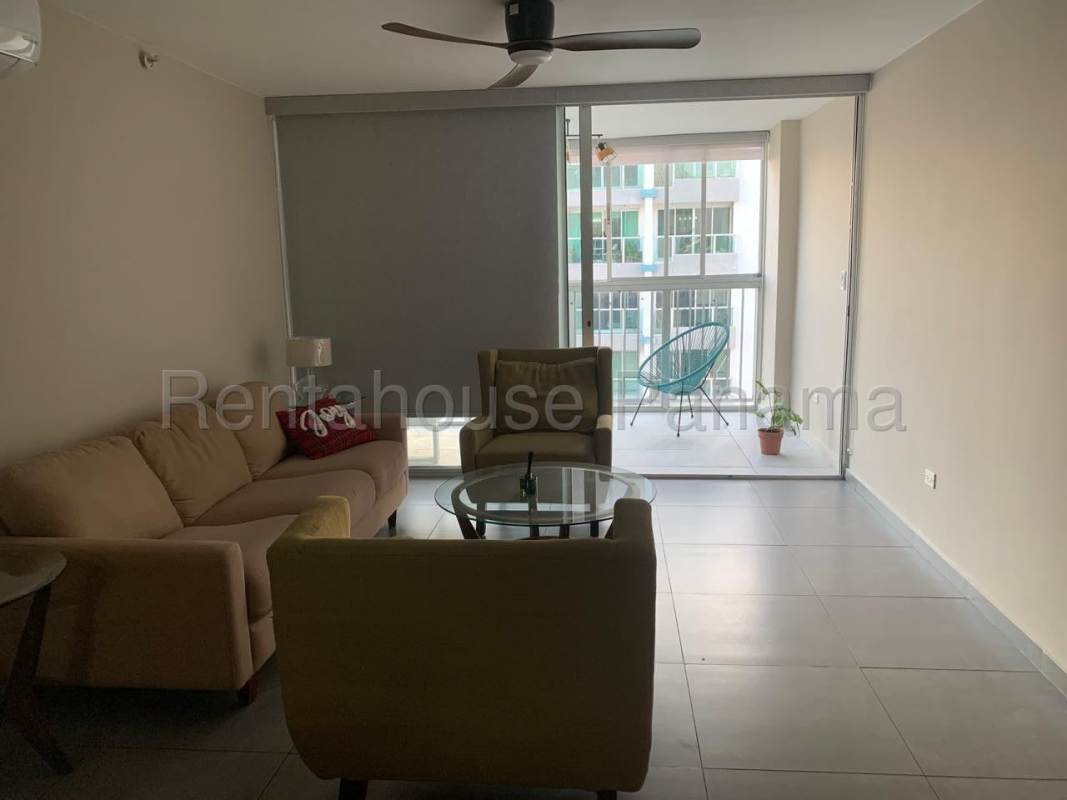 Bathroom with glass shower enclosure in apartment rent Altos del Golf Panama City