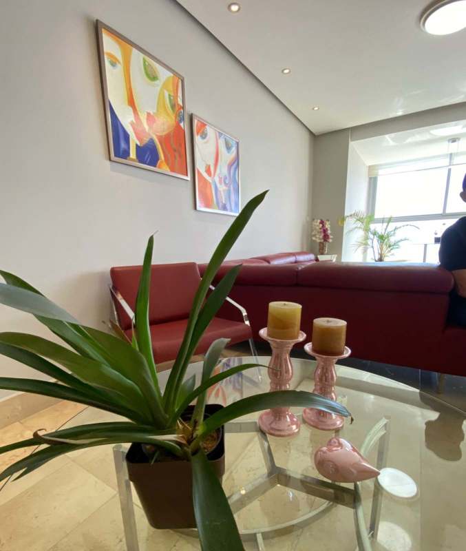 Master bedroom with walk-in closet and ocean views at PH BICSA Avenida Balboa Panama